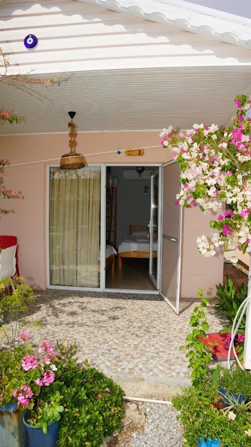 Bed and Breakfast Yelken Bungalov Milas Exterior foto