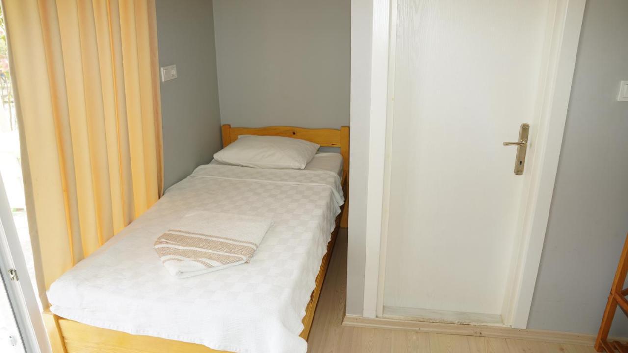 Bed and Breakfast Yelken Bungalov Milas Exterior foto